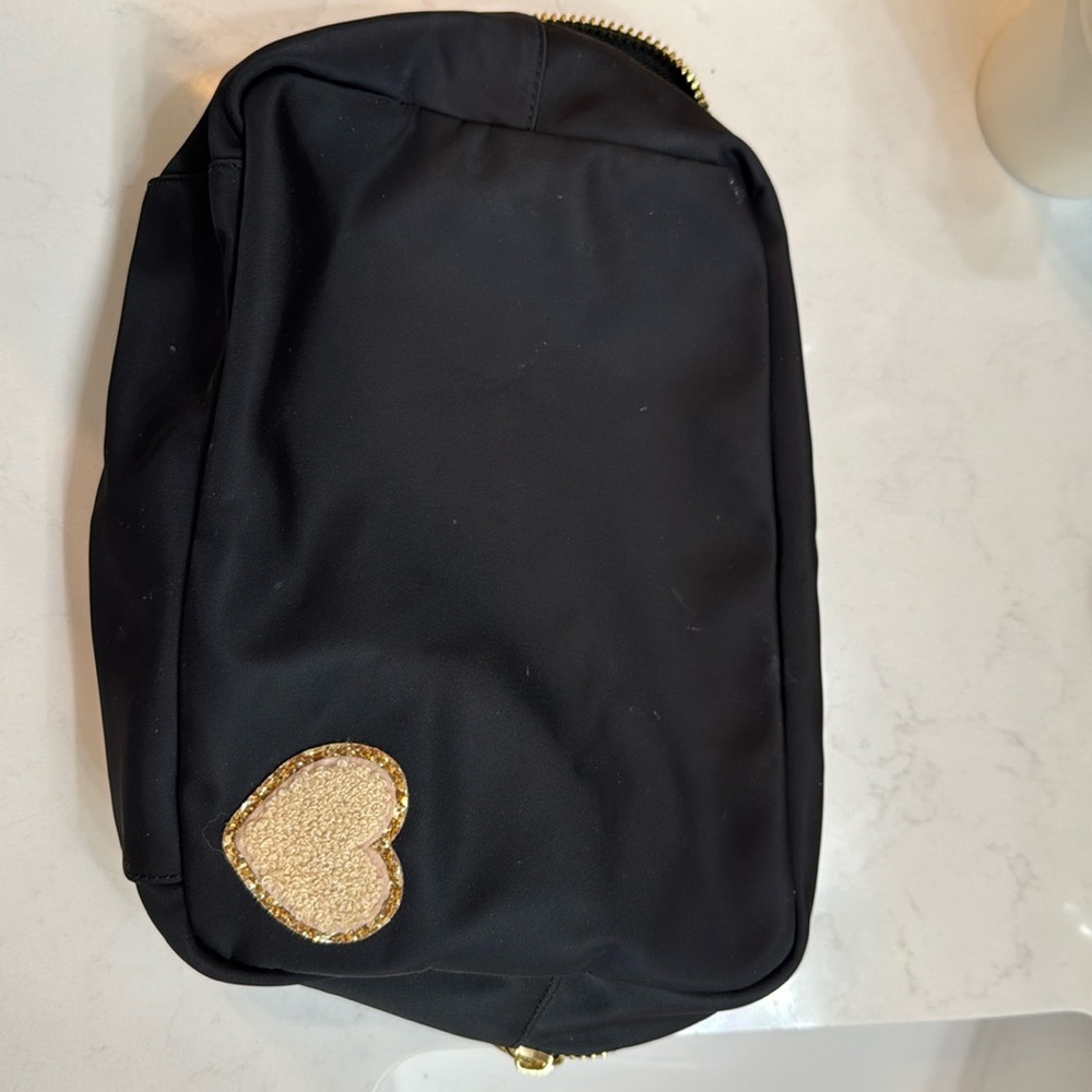 Large Stoney clover make up bag with cute heart decal